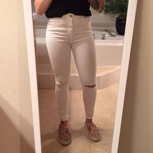 Forever 21 white skinny jeans